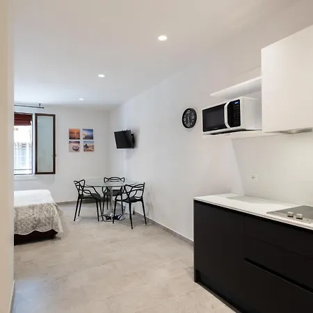 Apartment Goito 4, By Short Holidays Bologna