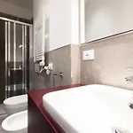 Goito 4, By Short Holidays Apartment Bologna