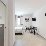 Apartment Goito 4, By Short Holidays