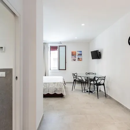 Lägenhet Goito 4, By Short Holidays